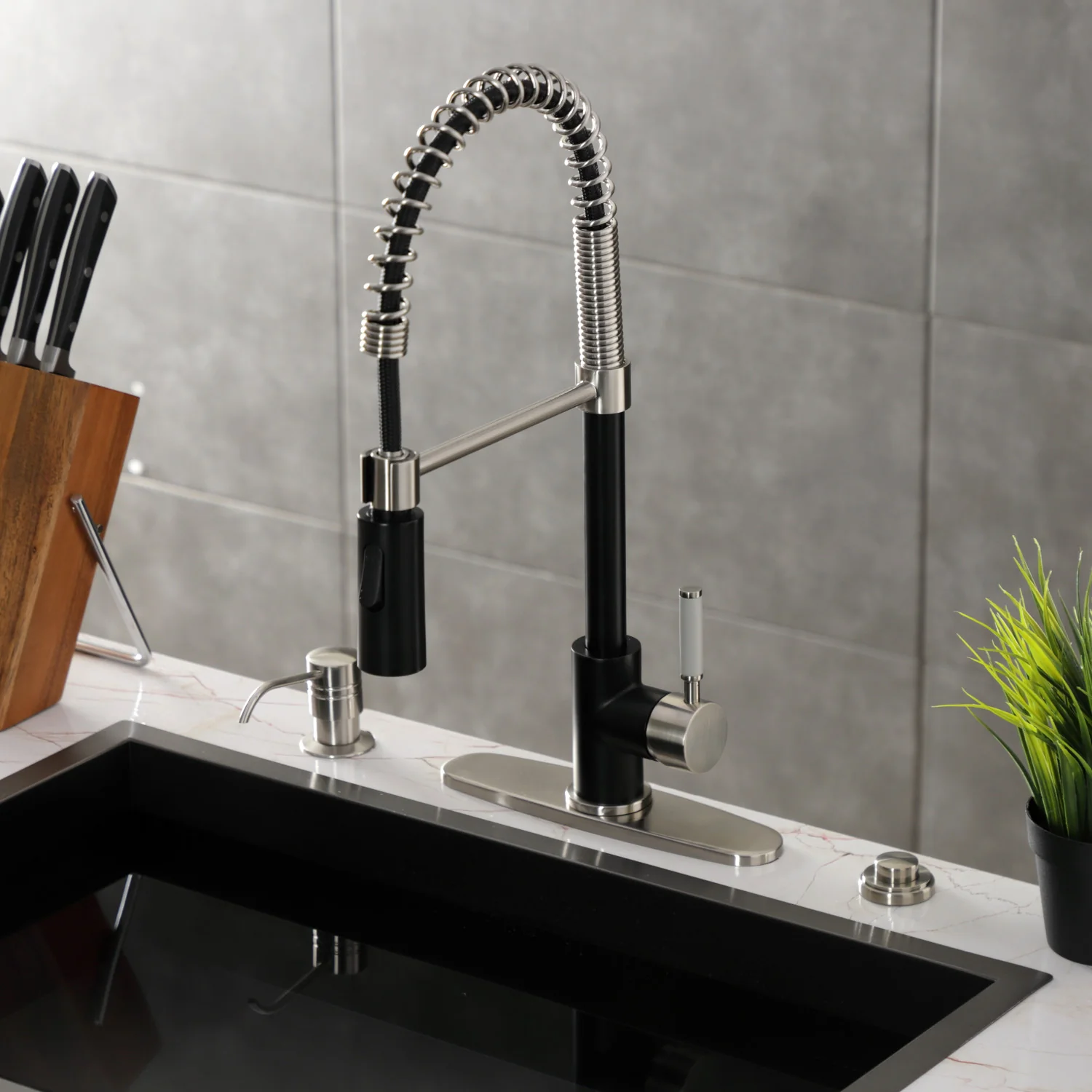 Kingston Sona LS8779DKL - Kaiser Single-Handle 1-Hole Deck Mount Pre-Rinse Kitchen Faucet, Matte Black/Brushed Nickel - Image 5