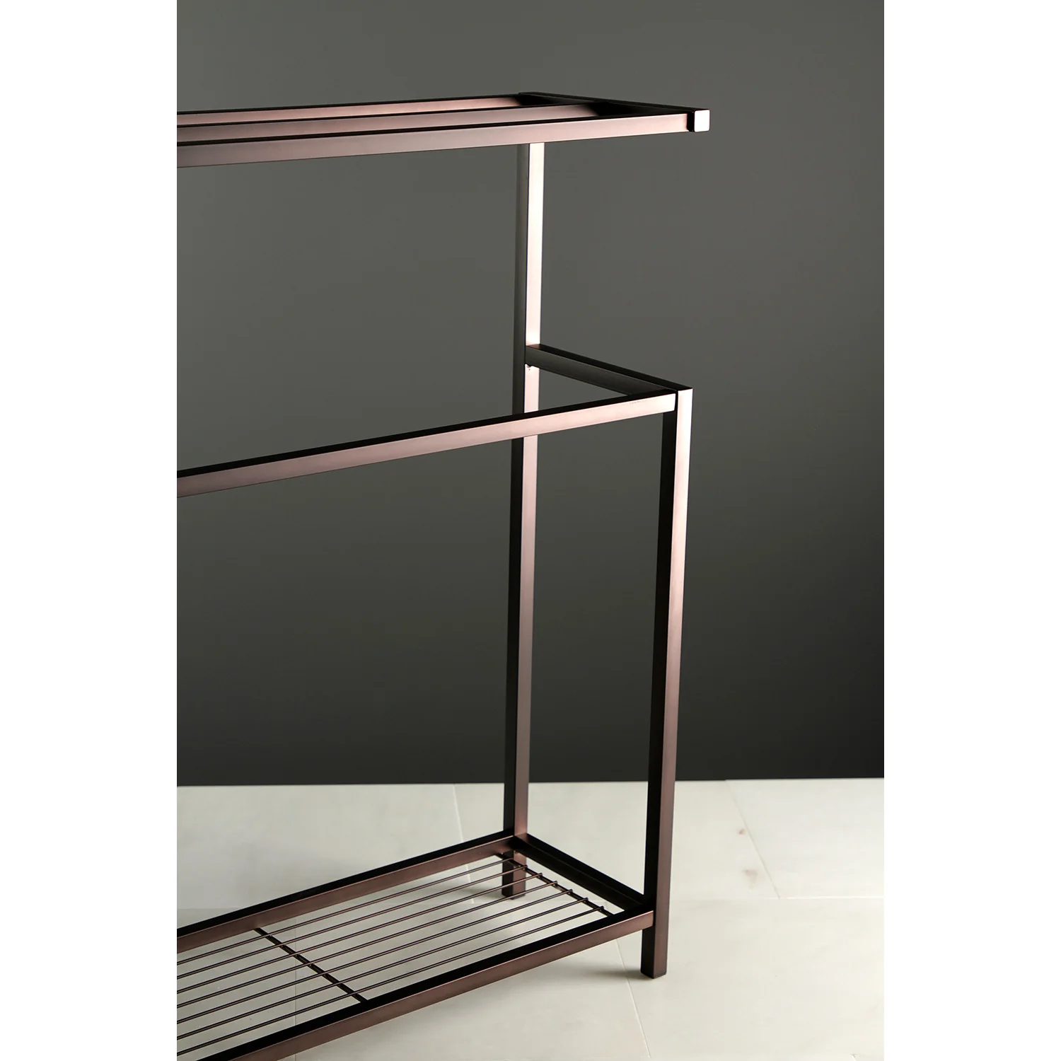 Kingston Sona SCC8365 - Edenscape 31-Inch Freestanding Pedestal 4-Tier Towel Rack, Oil Rubbed Bronze - Image 4