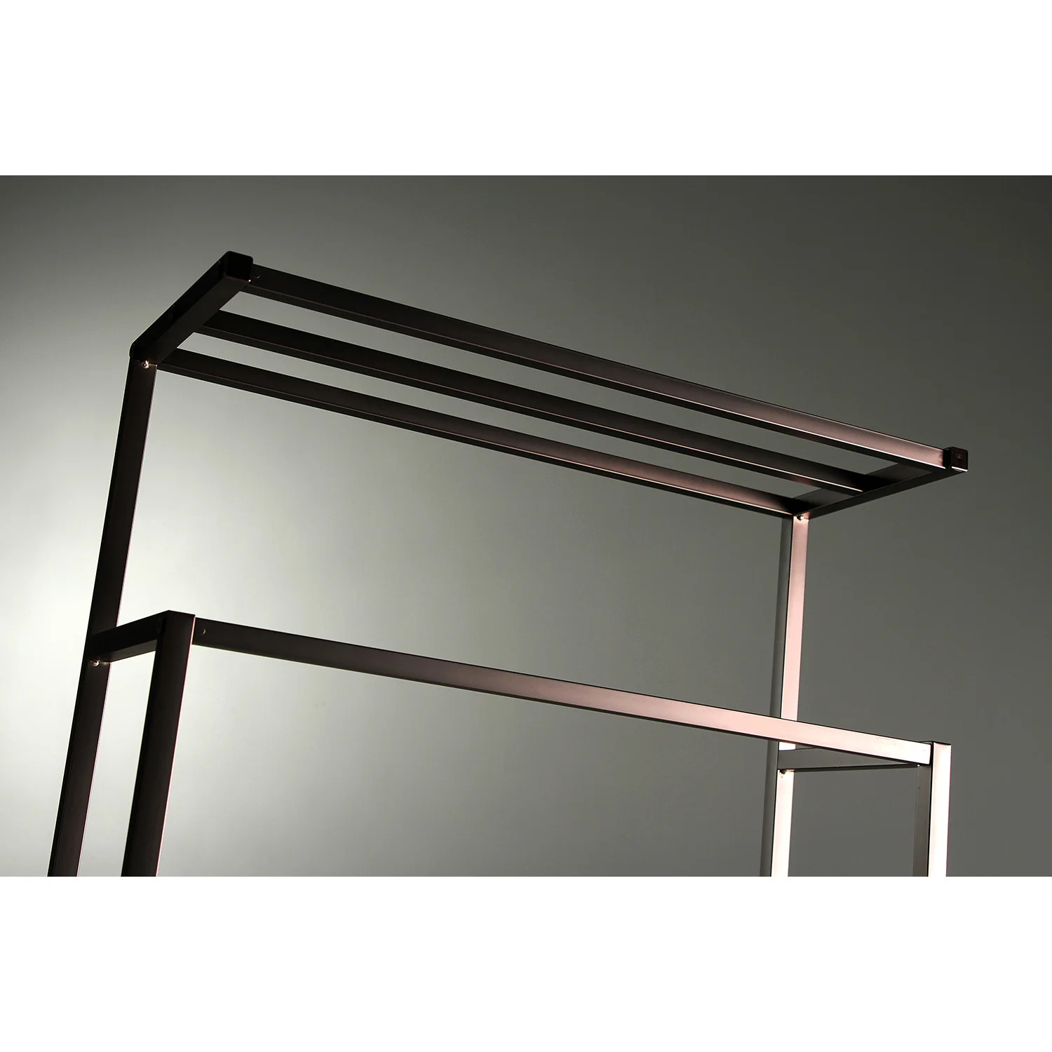 Kingston Sona SCC8365 - Edenscape 31-Inch Freestanding Pedestal 4-Tier Towel Rack, Oil Rubbed Bronze - Image 8