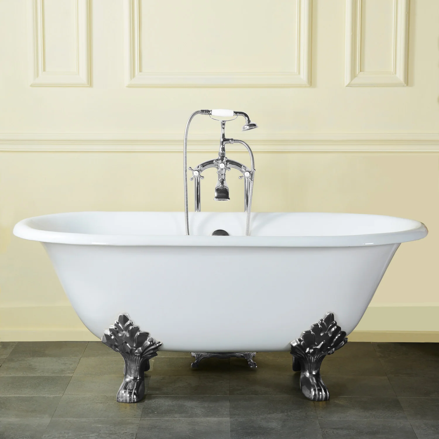Kingston Heirloom VCTND603119NC1 - Aqua Eden 60-Inch Cast Iron Oval Double Ended Clawfoot Tub (No Faucet Drillings), White/Polished Chrome - Image 2